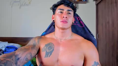 taylor_mclane1 online show from May 2026 08:13:02 PM