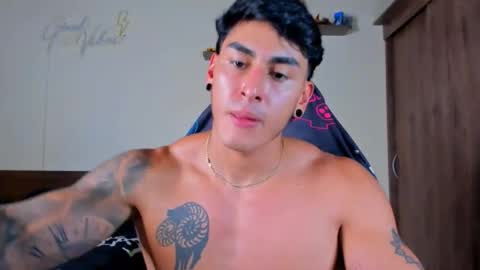 taylor_mclane1 online show from May 2026 05:29:01 PM