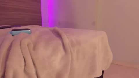 Taylor  online show from February 2026 12:55:01 PM