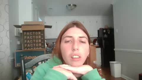 taylorslay online show from December 2025 04:12:02 PM