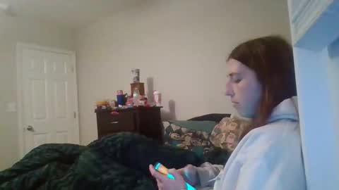 taylorslay online show from December 2025 03:46:02 AM