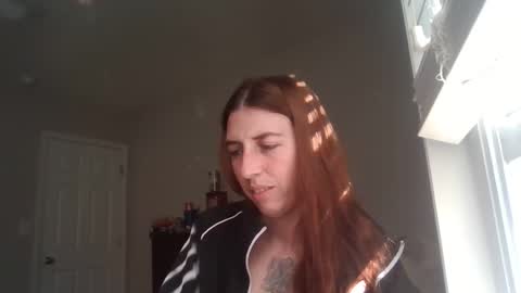taylorslay online show from December 2025 04:25:02 PM