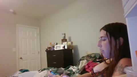 taylorslay online show from April 2026 12:25:02 AM