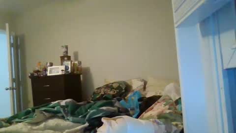taylorslay online show from April 2026 12:12:01 AM