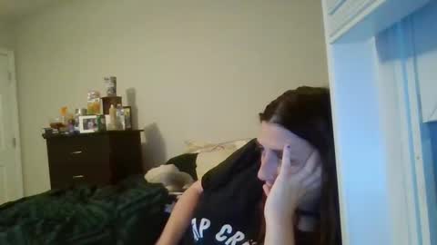 taylorslay online show from May 2026 01:03:01 AM