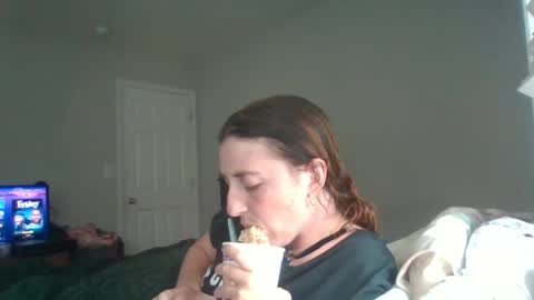 taylorslay online show from June 2026 07:06:02 PM