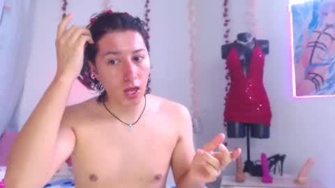 Taylorsweet1111 online show from June 2026 12:52:02 PM