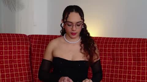 Snapshot of tayloy_tina chatting on January 2026 09:30:02 PM Tay Tay online show from January 2026 09:30:02 PM