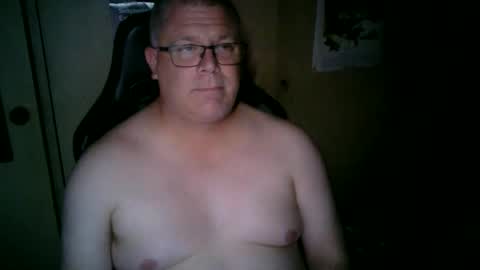 Snapshot of taylz chatting on May 2026 02:55:01 PM taylz online show from May 2026 02:55:01 PM