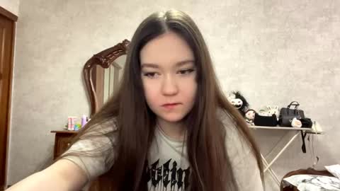 Snapshot of taynagilkey chatting on January 2026 09:02:01 AM April online show from January 2026 09:02:01 AM