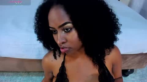 Tayra online show from June 2026 08:29:01 PM