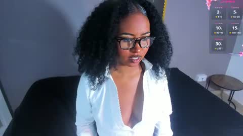 Tayra online show from July 2026 08:48:02 PM