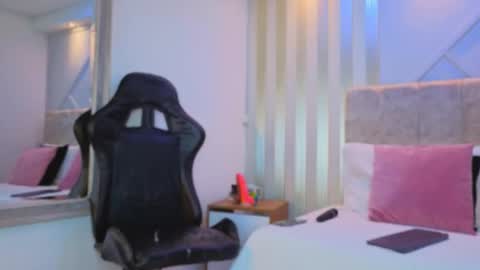 Snapshot of tayra_pradit chatting on February 2026 07:54:02 PM tayra online show from February 2026 07:54:02 PM