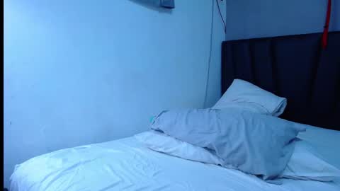 Snapshot of tayronx33 chatting on November 2025 06:08:01 PM Tayron online show from November 2025 06:08:01 PM