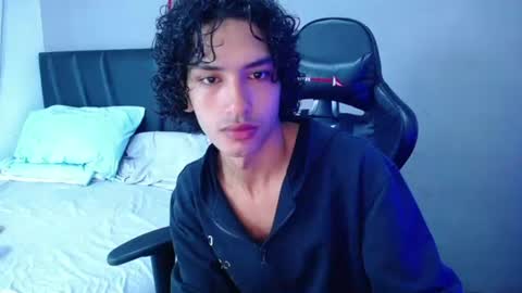 Tayron online show from June 2026 03:58:01 PM