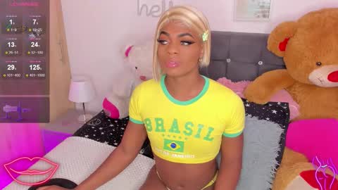  TAYSSA  ONLINE FROM 0630 PM - 1130 PM COLOMBIAN HOUR online show from October 2025 11:27:02 PM