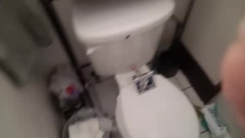 Snapshot of tboy833 chatting on February 2025 07:48:02 PM Luis online show from February 2025 07:48:02 PM