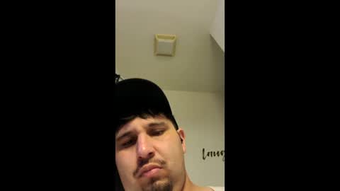 Snapshot of tboy833 chatting on September 2025 06:46:02 PM Luis online show from September 2025 06:46:02 PM