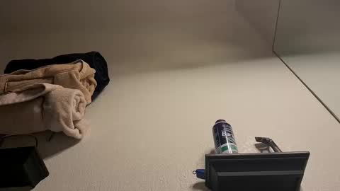 Snapshot of tboy833 chatting on October 2025 03:46:02 PM Luis online show from October 2025 03:46:02 PM