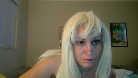 Snapshot of tcumstoch chatting on November 2025 03:39:01 AM tcumstoch online show from November 2025 03:39:01 AM