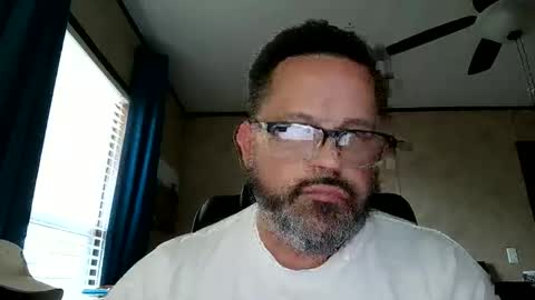 Snapshot of tdhawk87 chatting on January 2026 08:14:01 PM tdhawk87 online show from January 2026 08:14:01 PM