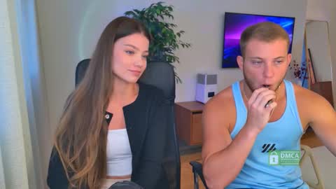 Snapshot of team2fit chatting on September 2025 07:09:02 AM team2fit online show from September 2025 07:09:02 AM