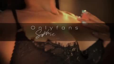 Snapshot of team_soler chatting on February 2025 10:29:02 PM Loren Soler Sophie Soler 19 years online show from February 2025 10:29:02 PM