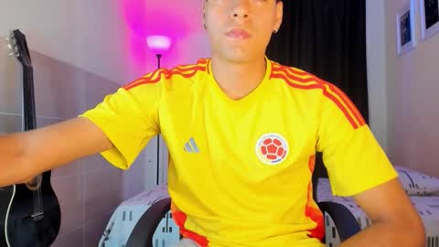 Danger online show from October 2025 03:58:02 AM