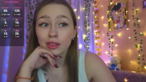 Snapshot of tease_mee_now chatting on November 2025 03:55:01 PM Eva online show from November 2025 03:55:01 PM