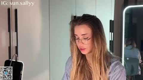 Sally and Sandy online show from May 2026 07:01:02 PM