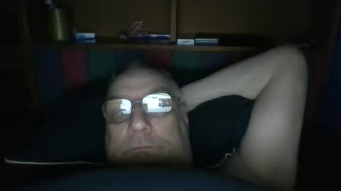 Mark online show from December 2025 06:21:01 AM