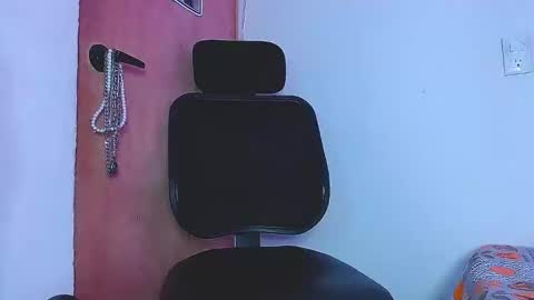 Charlee He online show from December 2024 07:40:01 AM