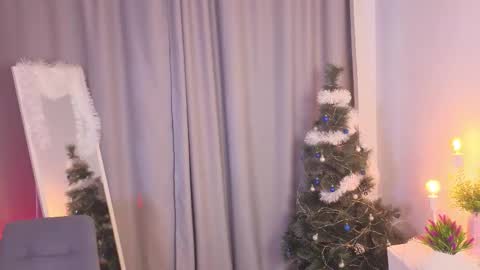 Snapshot of tecna_tonic chatting on December 2025 05:05:01 AM all me precious online show from December 2025 05:05:01 AM