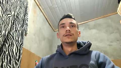 Snapshot of tecnicogatu chatting on September 2025 02:03:02 AM tecnicogatu online show from September 2025 02:03:02 AM