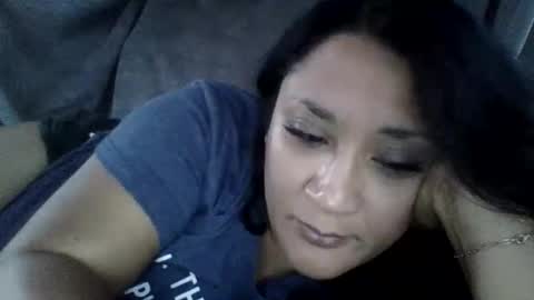 tee1luv online show from November 2025 12:43:02 AM