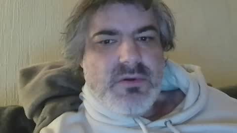 Peter online show from April 2026 02:01:01 AM