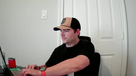 tejas2322 online show from April 2026 10:18:02 PM