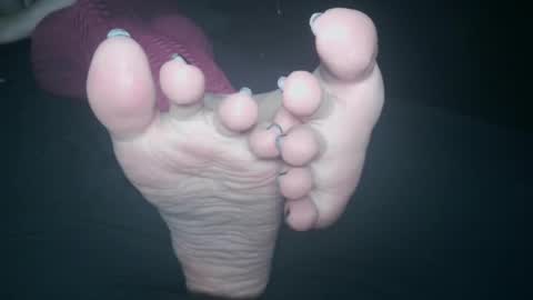 Viv West online show from December 2024 01:03:01 AM