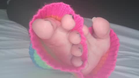 Viv West online show from January 2025 04:17:01 AM