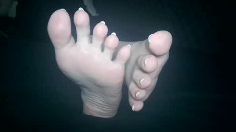 Viv West online show from October 2025 03:07:02 AM