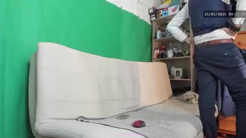 Virg Lszl online show from February 2025 09:09:02 AM