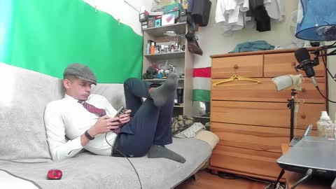 Virg Lszl online show from October 2025 01:21:01 PM