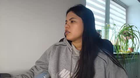 Snapshot of tell_me_goddess chatting on January 2026 10:19:02 AM Amazing SALOME online show from January 2026 10:19:02 AM