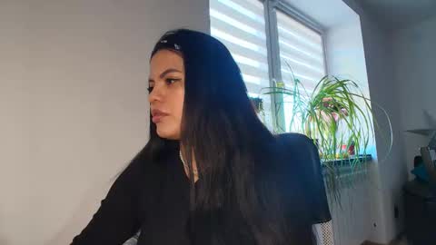 Snapshot of tell_me_goddess chatting on January 2026 09:46:02 AM Amazing SALOME online show from January 2026 09:46:02 AM