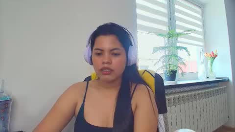 Snapshot of tell_me_goddess chatting on June 2026 08:27:02 AM Amazing SALOME online show from June 2026 08:27:02 AM