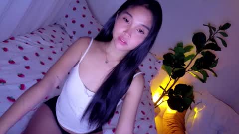 Snapshot of temptessa20 chatting on March 2026 10:32:01 AM temptessa20 online show from March 2026 10:32:01 AM