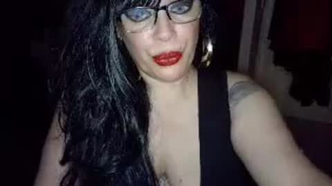 talia i m  french girl online show from June 2026 05:58:02 PM