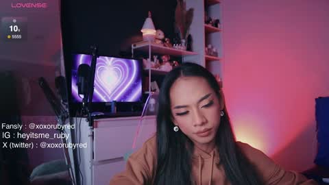 Snapshot of temptressxruby chatting on January 2025 01:31:01 PM TemptressxRuby online show from January 2025 01:31:01 PM