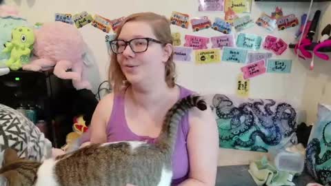 Pixie and Tentacle Overlord online show from May 2026 06:16:02 PM