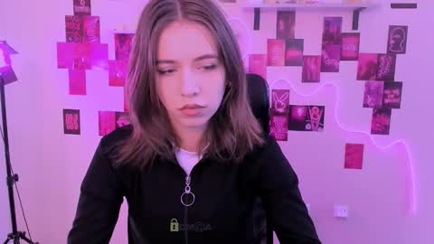 ur Louise online show from March 2026 09:48:02 AM